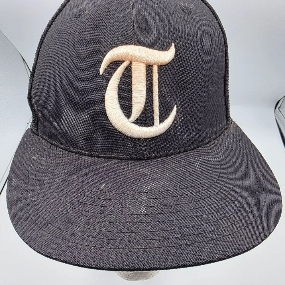 Pacific Headwear D-Series 405 S/M Black Mesh Trucker Baseball Hat Adjustable
